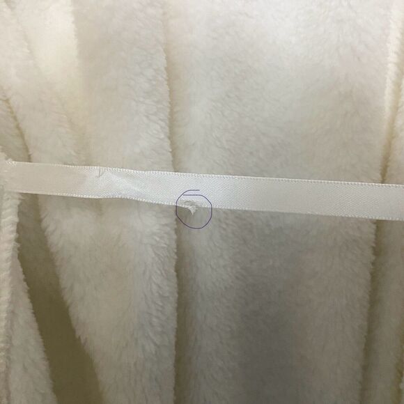 Pottery Barn Womens Size Large Soft Plush Robe Belted Long Sleeve White Cozy - Picture 7 of 13